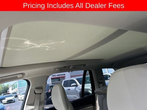 Used 2024 Volvo XC90 T8 Ultimate w/ Protection Package AWD/4WD image 5