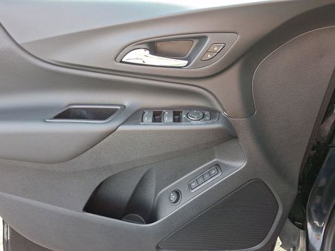 Used 2020 Chevrolet Equinox LT w/ Midnight Edition image 13