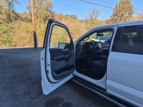 New 2025 Ford F150 XLT w/ Equipment Group 302A MID image 12