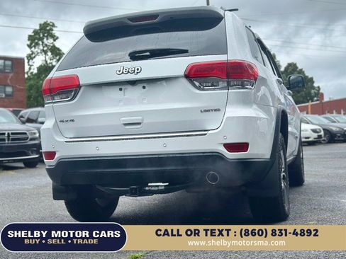 Used 2017 Jeep Grand Cherokee Limited w/ Luxury Group II AWD/4WD image 5
