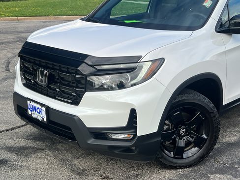 Used 2025 Honda Ridgeline Black Edition image 8