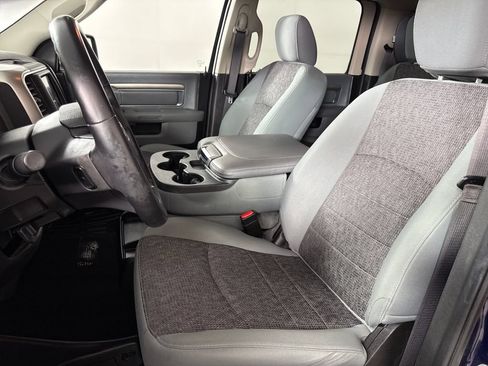 Used 2019 RAM 1500 Big Horn AWD/4WD image 10