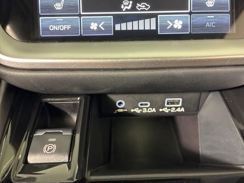 Certified 2023 Subaru Outback Limited image 23