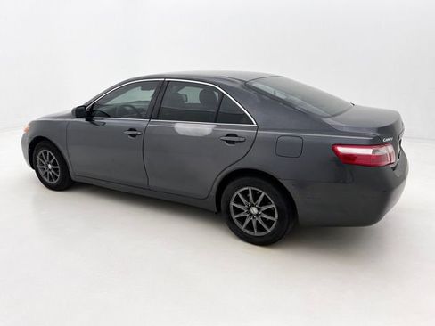Used 2007 Toyota Camry LE FWD image 10
