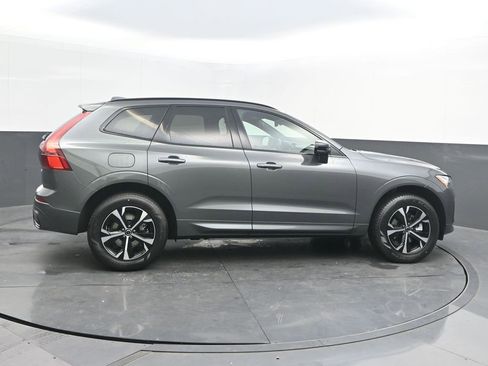 New 2026 Volvo XC60 B5 Core AWD/4WD image 8