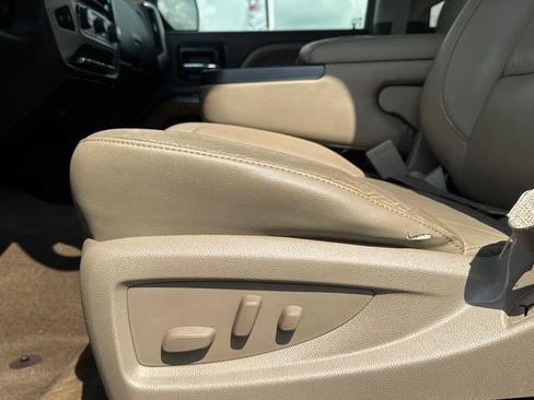 Used 2014 GMC Sierra 1500 SLT w/ SLT Crew Cab Value Package AWD/4WD image 14