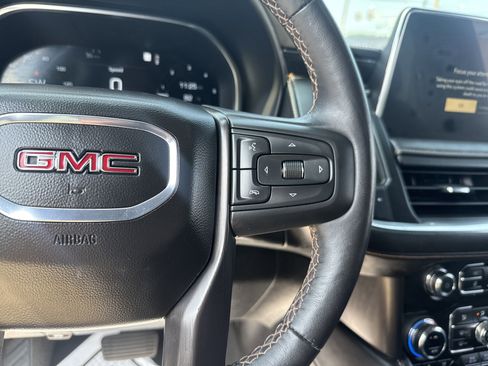 Used 2023 GMC Yukon AT4 w/ AT4 Premium Package image 20