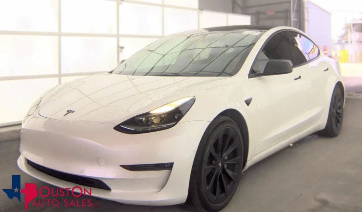 Used 2022 Tesla Model 3 Long Range AWD/4WD image 1