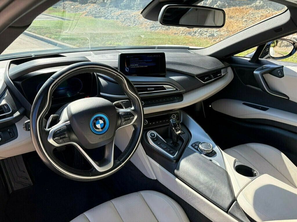 Used 2015 BMW i8 AWD/4WD image 30