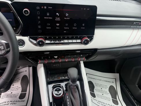 New 2025 GMC Canyon AT4 w/ AT4X Package image 21