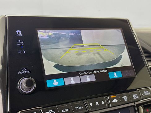 Certified 2021 Honda Odyssey Touring image 16