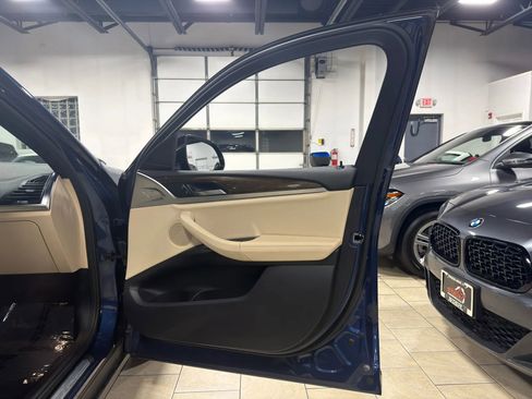 Used 2019 BMW X4 xDrive30i w/ Convenience Package AWD/4WD image 32