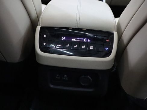 Used 2023 INFINITI QX60 Luxe w/ Performance Audio Package image 31