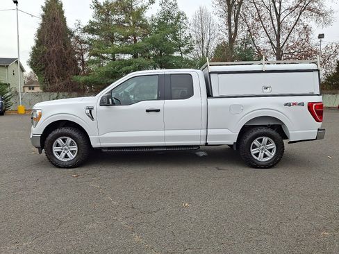 Used 2021 Ford F150 XLT w/ Equipment Group 301A Mid image 4
