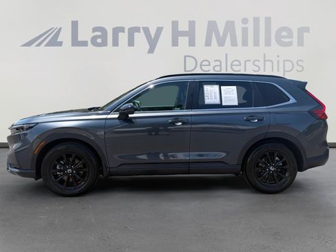Used 2025 Honda CR-V Sport-L image 2