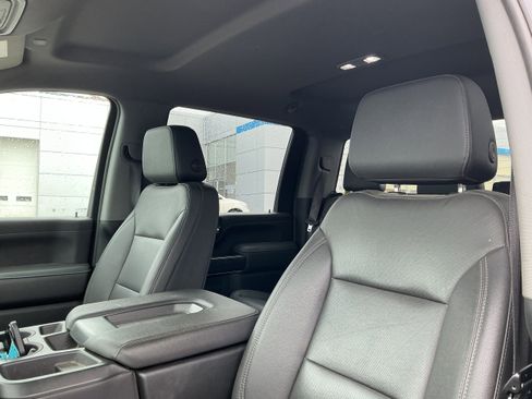Certified 2022 Chevrolet Silverado 2500 LTZ w/ Z71 Off-Road Package AWD/4WD image 5