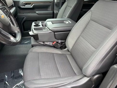 Certified 2022 Chevrolet Silverado 1500 LT image 5