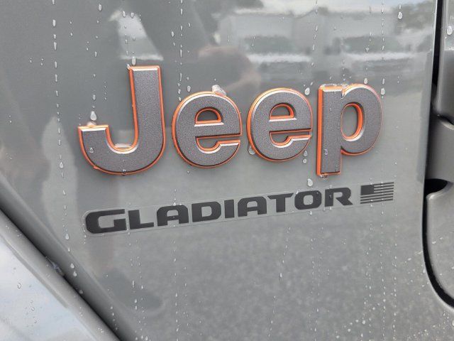 Used 2023 Jeep Gladiator Mojave w/ Trailer Tow Package AWD/4WD image 13