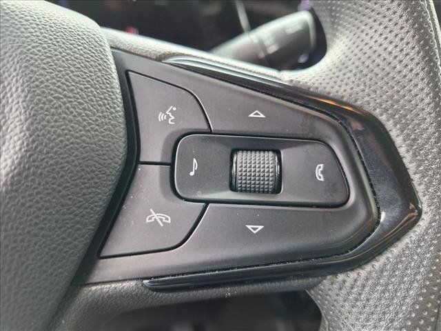 Used 2025 Chevrolet TrailBlazer LT AWD/4WD image 14