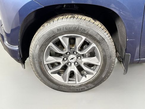 Used 2020 Chevrolet Silverado 1500 RST w/ RST Value Package image 37