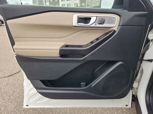 Used 2020 Ford Explorer Limited w/ Class III Trailer Tow Package image 23