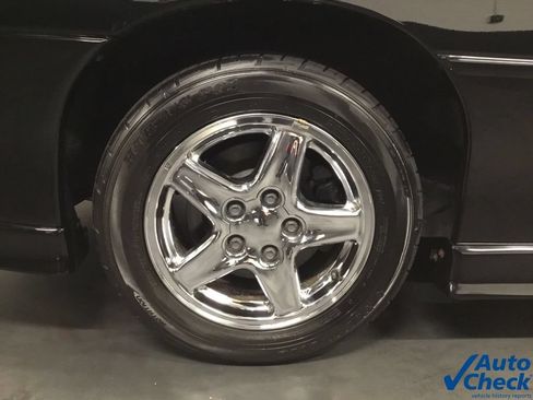 Used 2000 Chevrolet Camaro Z28 w/ Sport Appearance Pkg RWD image 27