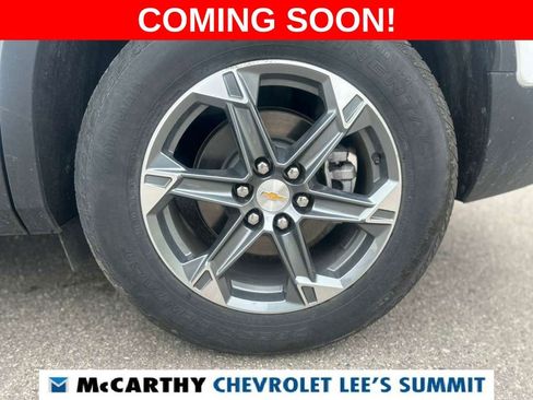 Used 2025 Chevrolet Blazer LT image 5