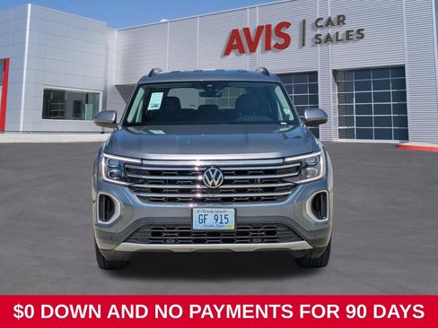 Used 2025 Volkswagen Atlas SE AWD/4WD image 2