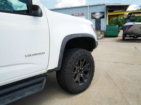 Used 2019 Chevrolet Colorado ZR2 w/ ZR2 Dusk Special Edition AWD/4WD image 18