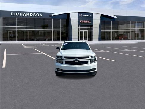 Used 2020 Chevrolet Suburban Premier AWD/4WD image 24