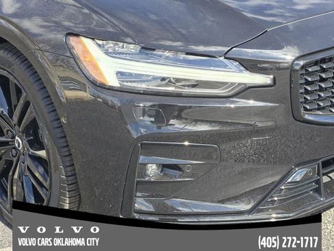 Certified 2024 Volvo S60 B5 Plus w/ Climate Package image 7