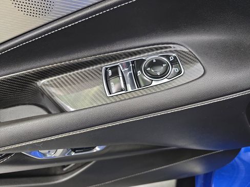 Used 2021 Chevrolet Corvette Stingray Preferred Cpe w/ Z51 Performance Package RWD image 20