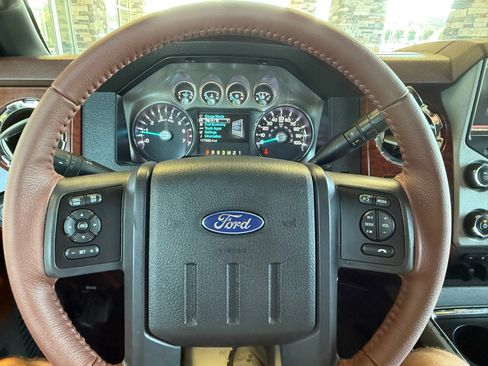 Used 2014 Ford F250 King Ranch w/ Snow Plow Prep Package image 23