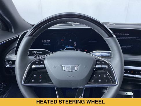 Certified 2024 Cadillac Lyriq Luxury RWD image 3
