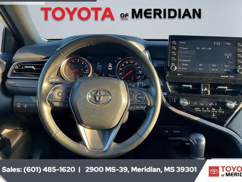 Used 2024 Toyota Camry XSE image 5