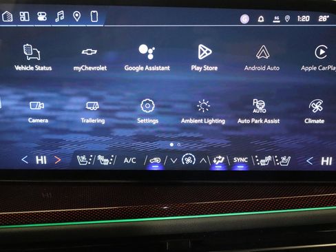 New 2026 Chevrolet Traverse RS image 25