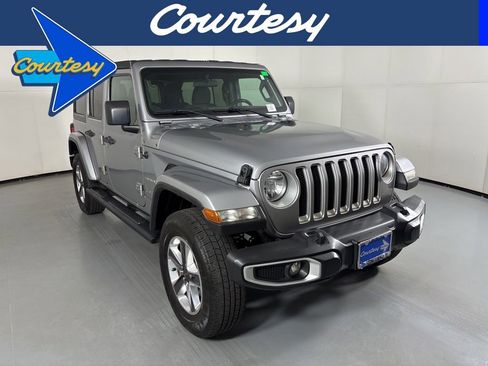 Used 2021 Jeep Wrangler Unlimited Sahara AWD/4WD image 1