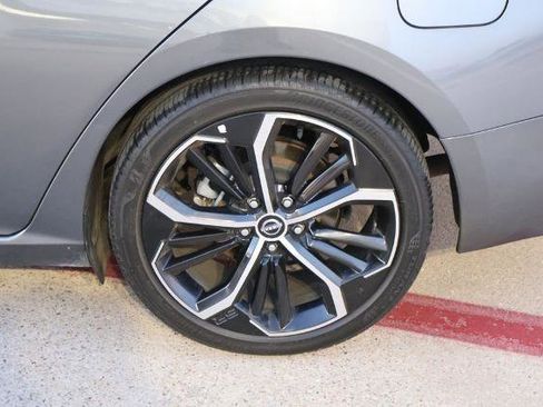 Certified 2024 Nissan Altima 2.5 SR image 10