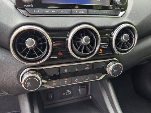 New 2025 Nissan Sentra S image 24