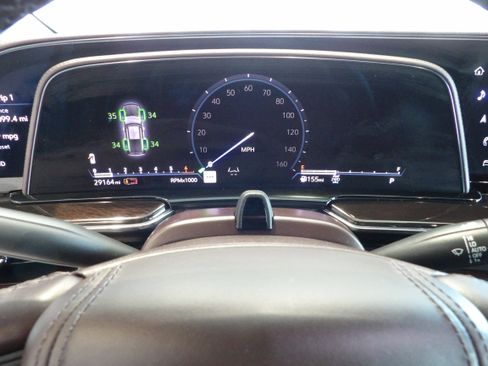 Used 2023 Cadillac Escalade ESV Premium Luxury Platinum w/ LPO, Radiant Package image 8