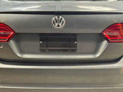 Used 2014 Volkswagen Jetta GLI image 11