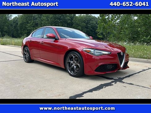 Used 2019 Alfa Romeo Giulia Ti Sport w/ Quick Order Package 22S Sport AWD/4WD image 1