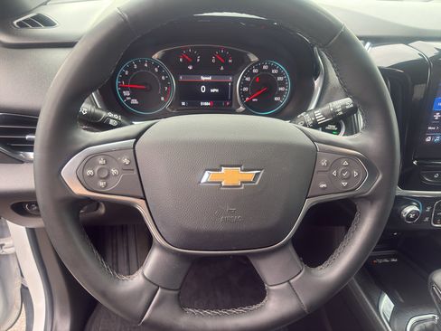 Certified 2023 Chevrolet Traverse LT AWD/4WD image 17