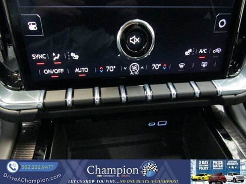 Used 2025 GMC Yukon Elevation w/ LPO, Yukon Black Package image 38