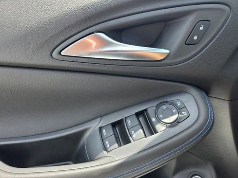 New 2026 Buick Encore GX Sport Touring w/ Comfort Package FWD image 32