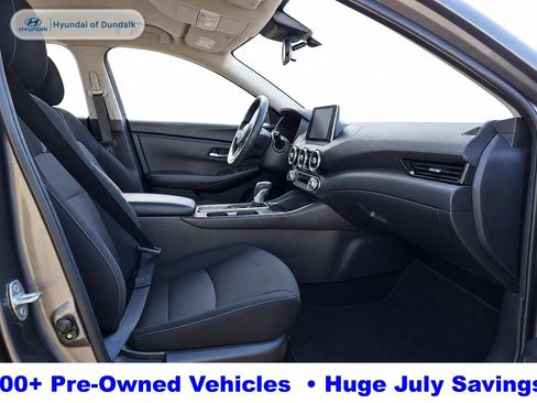 Used 2025 Nissan Sentra SV FWD image 15