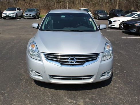 Used 2011 Nissan Altima 3.5 SR image 9