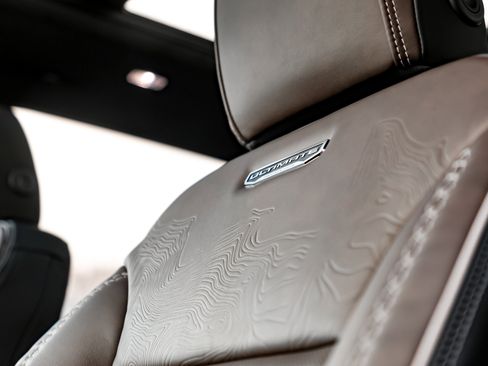 New 2026 GMC Acadia Denali Ultimate image 11