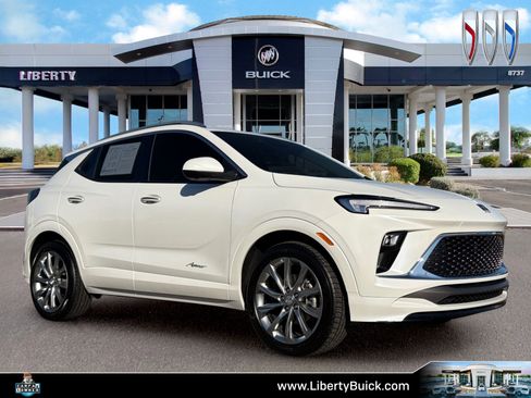 Used 2024 Buick Encore GX Avenir w/ Avenir Technology Package FWD image 1