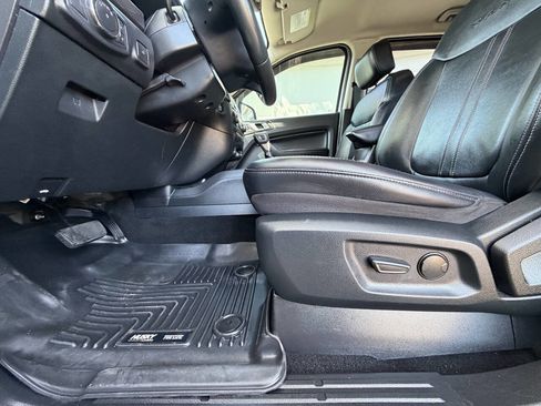 Used 2019 Ford Ranger Lariat w/ Equipment Group 501A Mid image 11